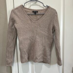 41 Hawthorn Tan V-Neck Sweater Fine-Gauge Knit